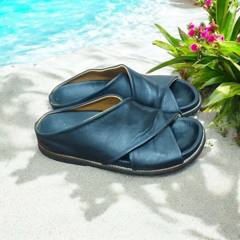 Ganni leather crossover sandals size 5 EUR 36